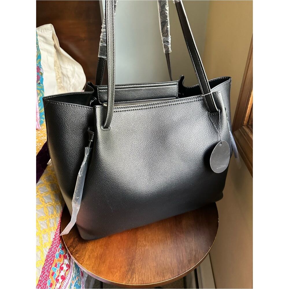 NWT Malibu Skye Mia 2-in-1 Tote Bag Black Vegan Leather